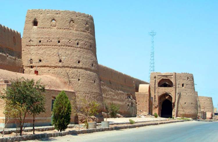 قلعه های اصفهان، تجلی قامت تاریخ است