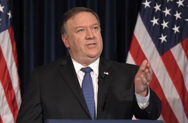 مایک پمپئو: ارزیابی دولت آمریکا این است که ایران مسئول حملات امروز در دریای عمان است