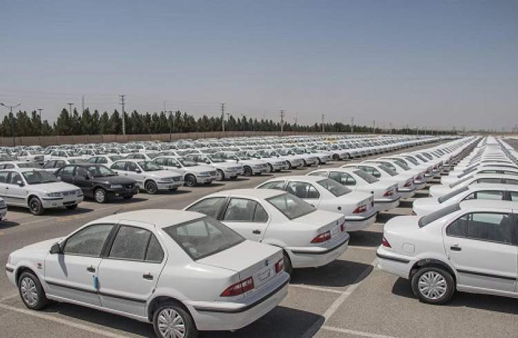 ایران خودرو: با افزایش عرضه، قیمت در بازار واقعی‌تر خواهد شد