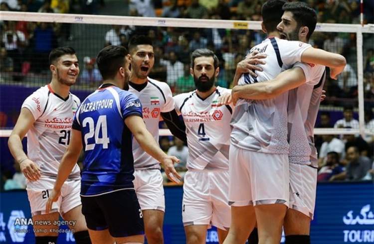 تیم ملی والیبال ایران با شکست مقابل فرانسه جای خود را به برزیل داد