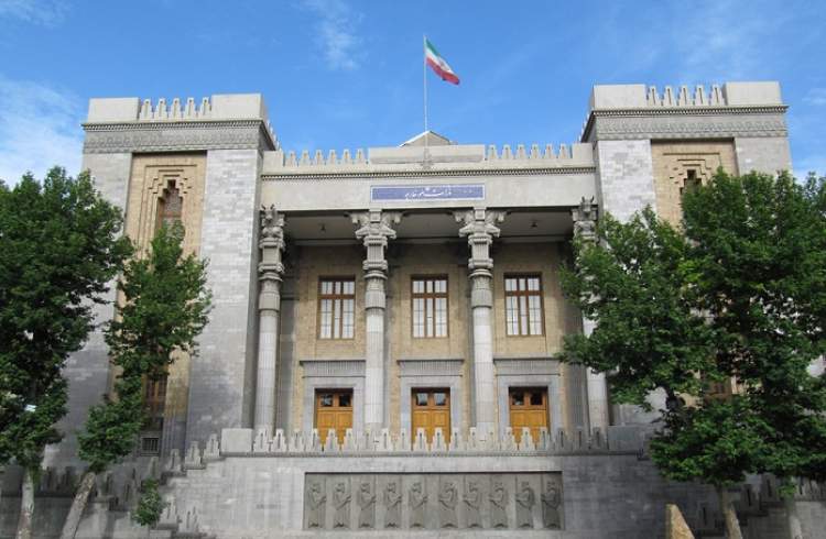 سفیر انگلستان در تهران به وزارت امور خارجه احضار شد