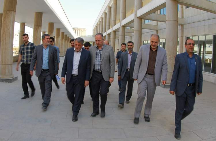 رئیس شورای اسلامی شهر تهران از پروژه احداث مجموعه فرهنگی رازی بازدید کرد