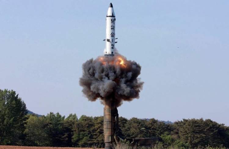 خاک ایالات متحده در تیررس موشکهای قاره پیمای کره شمالی ست