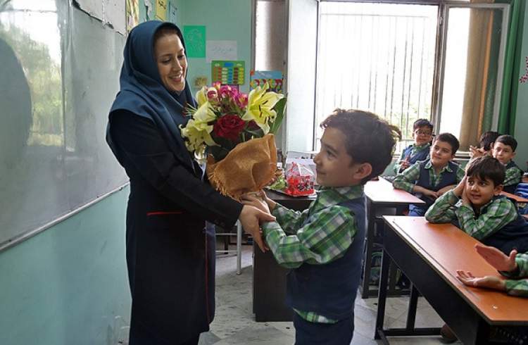 برای معلمان وطنم ایران
