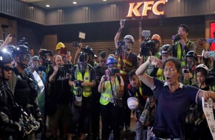 تداوم تظاهرات و اغتشاش در هنگ کنگ