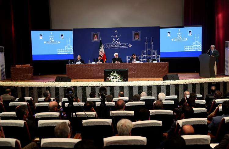 روحانی: هر جا بتوانیم با مذاکره مشکل را حل کنیم، یک ثانیه صبر نخواهم کرد