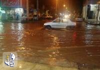 بارش باران شدید زندگی مردم شهر اهواز را مختل کرد