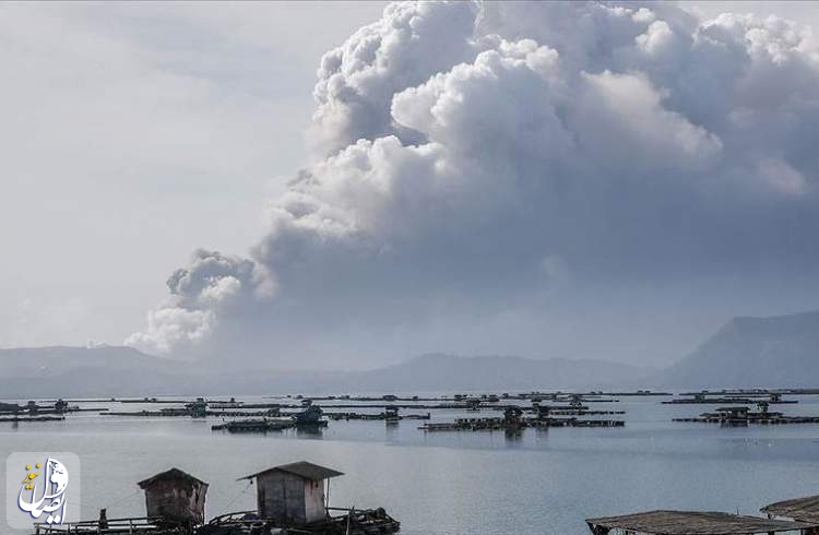فوران آتشفشان جان 82 هزار فیلیپینی را تهدید کرد