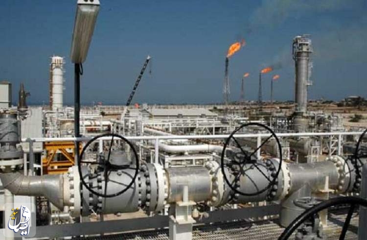 سرمایه‌گذاری یک میلیارد و چهارصد میلیون دلاری ایران در دو میدان نفتی