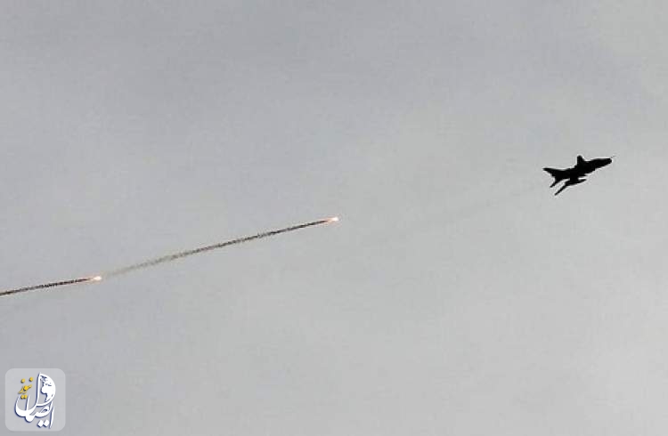 یک جنگنده سوری توسط موشک هواپیمای جنگی ترکیه مورد هدف قرار گرفت