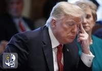 ترامپ «بسته دو تریلیون دلاری» برای نجات اقتصاد آمریکا از پیامد کرونا را امضا کرد