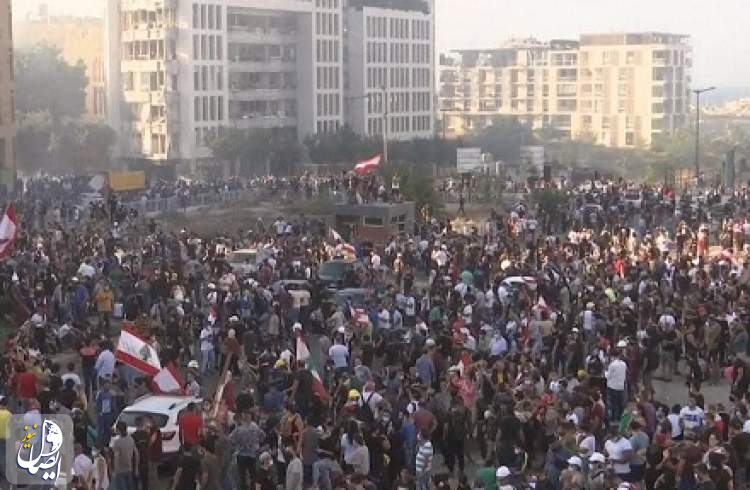 تظاهرات در بیروت علیه طبقه حاکم به درگیری با پلیس انجامید