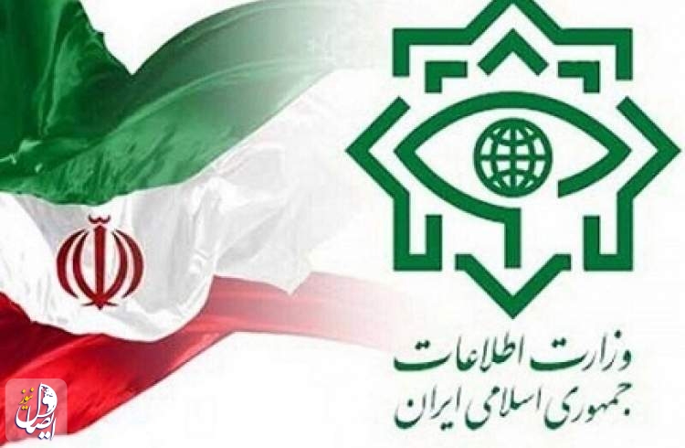 وزارت اطلاعات از دستگیری ۴۳ نفر از اخلالگران بازار ارز در اصفهان خبر داد