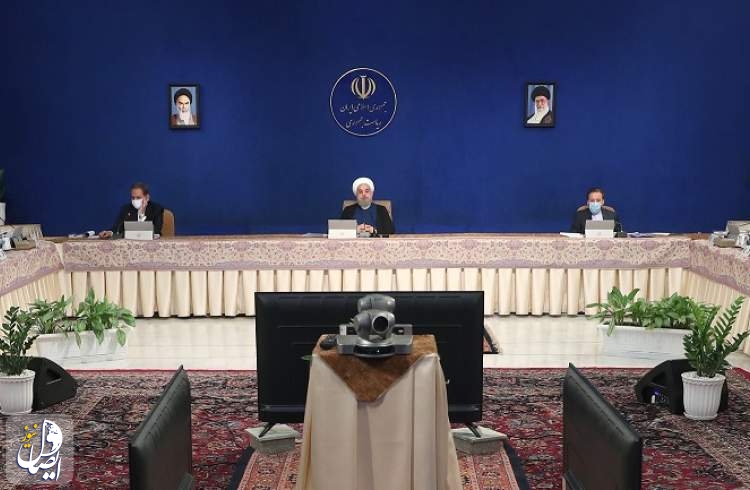 روحانی: تصمیم با دولت جدید آمریکا است که به سیاست های روشن ایران نزدیک شود یا از آنها فاصله بگیرد