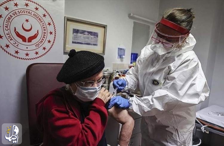 آغاز واکسیناسیون کرونا در مراکز نگهداری سالمندان ترکیه