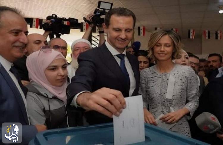 بشار اسد و همسرش رای خود را به صندوق انداختند