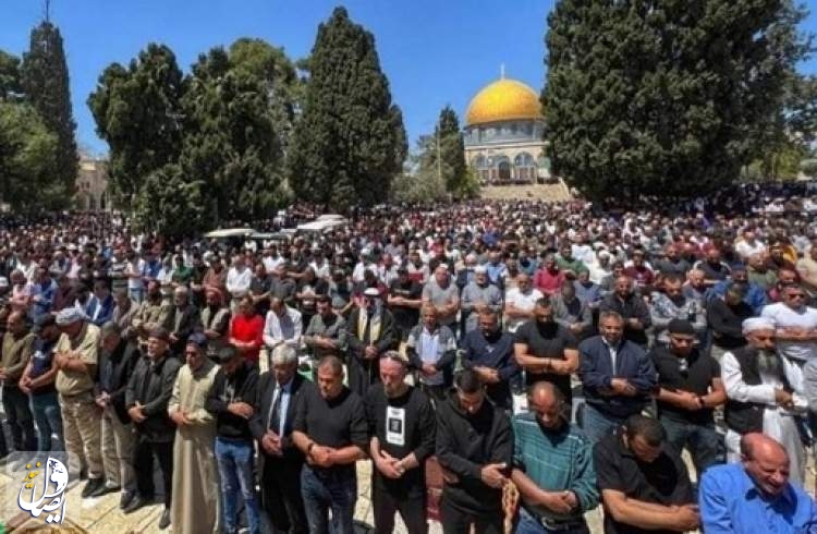 برگزاری نماز جمعه در مسجدالاقصی با حضور ۶۰ هزار فلسطینی