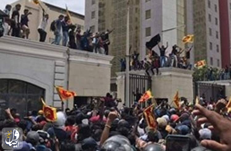 معترضان اقامتگاه رسمی رئیس جمهور سریلانکا را تصرف کردند