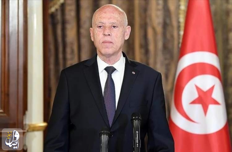 درخواست ۴۰ سازمان تونسی برای انصراف قیس سعید از برگزاری همه پرسی