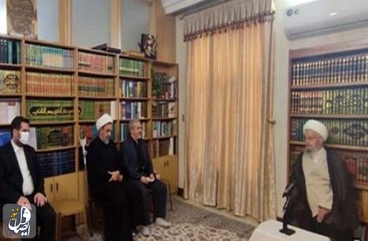 تأکید آیت‌الله مکارم شیرازی بر ضرورت ممانعت از «افزایش قیمت‌ها» در دیدار وزیر صمت