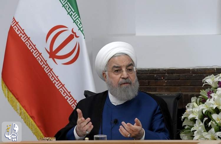 روحانی: دولت قوی نمی‌تواند کاری کند، جامعه قوی می‌تواند مشکلات را حل کند