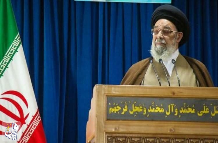 امام جمعه اصفهان: اگر کسی در انتخابات شرکت نکند التزام عملی به اسلام ندارد