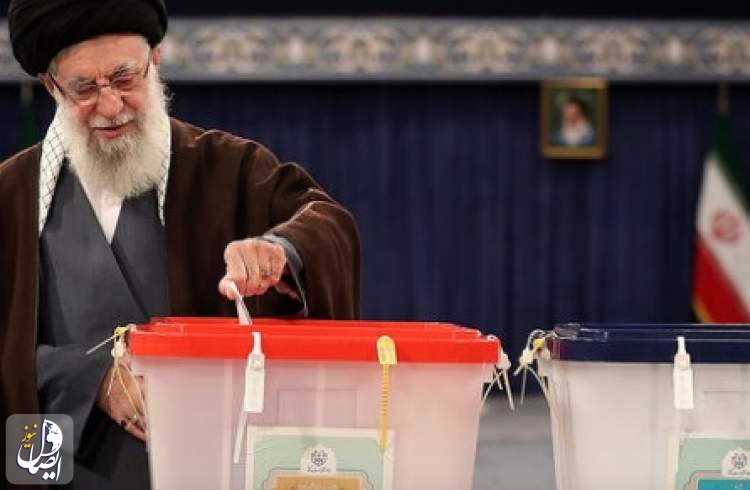 آیت الله خامنه‌ای: امروز چشم بسیاری از مردم و افراد دارای جایگاه سیاسی در دنیا به ایران دوخته شده است