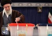 آیت الله خامنه‌ای: امروز چشم بسیاری از مردم و افراد دارای جایگاه سیاسی در دنیا به ایران دوخته شده است