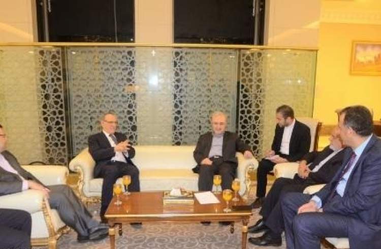 وزرای بهداشت ایران و عراق بر گسترش همکاری ها تاکید کردند