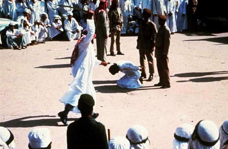 تأملات/ رسانه، آن 37 نفر و قانون جنگل
