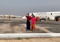 هواپیمای مسافربری در میانمار بدون باز شدن چرخ جلو فرود آمد