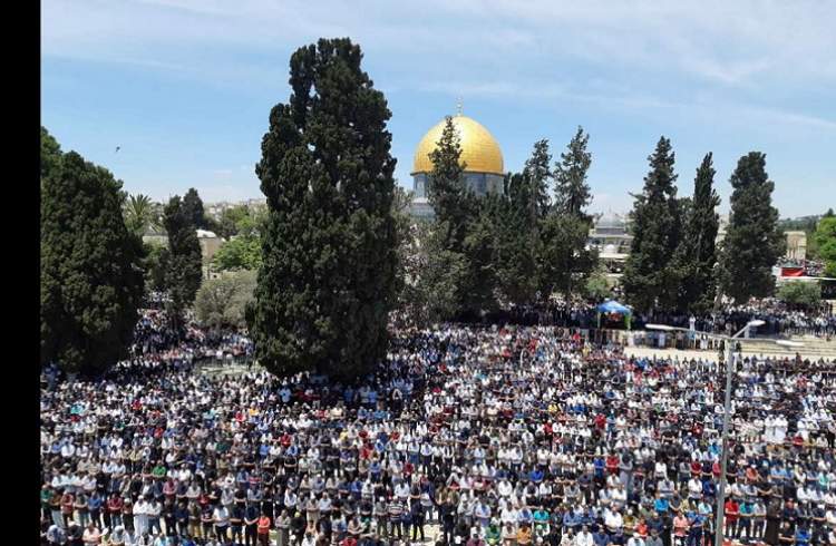 250 هزار فلسطینی در مسجدالاقصی به اقامه نماز پرداختند