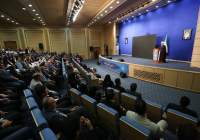 دکتر روحانی: دشمن امروز به صراحت می گوید کاری به نظام جمهوری اسلامی ایران ندارد