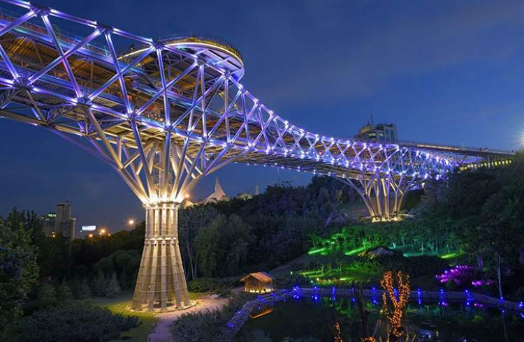 پل طبیعت میزبان جمعه‌های هنر پایتخت شد