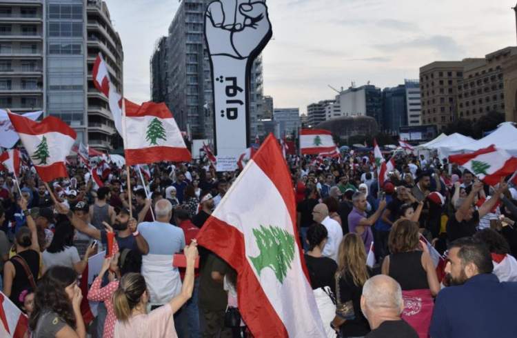تقویت استقرار ارتش در محل تجمعات معترضان لبنانی