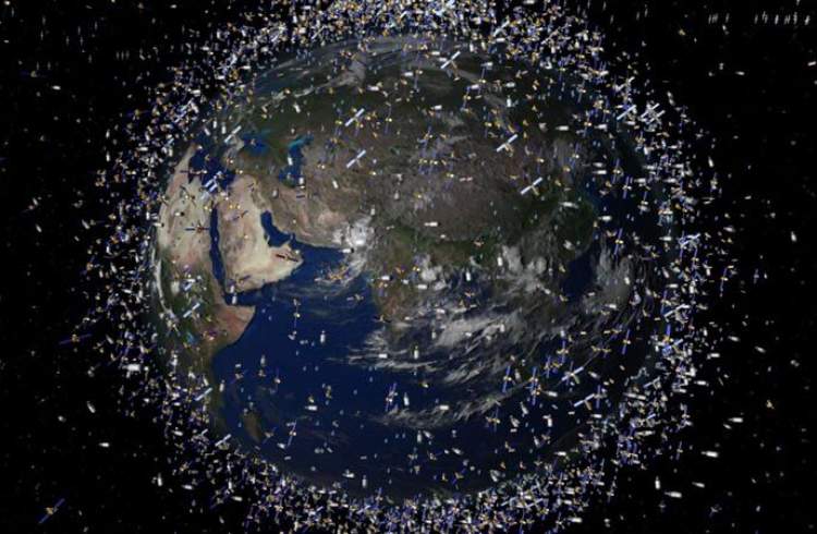 خطر سه هزار ماهواره‌ مرده در مدار زمین