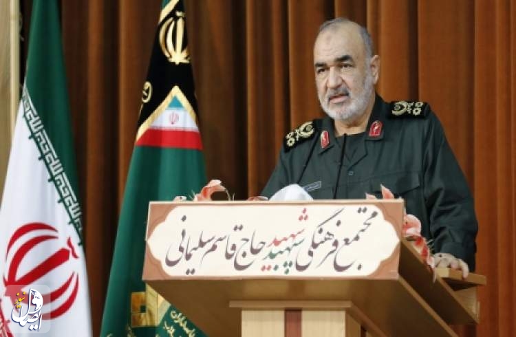سرلشکر سلامی: انتقام خون حاج قاسم گرفته خواهد شد