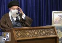 آیت الله خامنه ای: سروصدای اراذل مسلط بر آمریکا ذهن کسی را مشغول نکند علاج همه مشکلات در داخل است