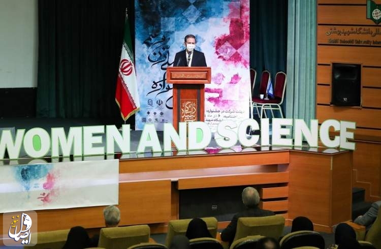 جهانگیری: هیچ مقام دولتی و خانواده‌ اش حق ندارد خارج از چارچوب دستورالعمل‌ها، واکسن دریافت کند