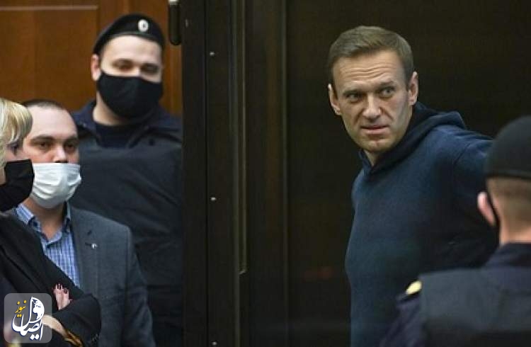 ناوالنی منتقد دولت روسیه به ۳.۵ سال زندان محکوم شد