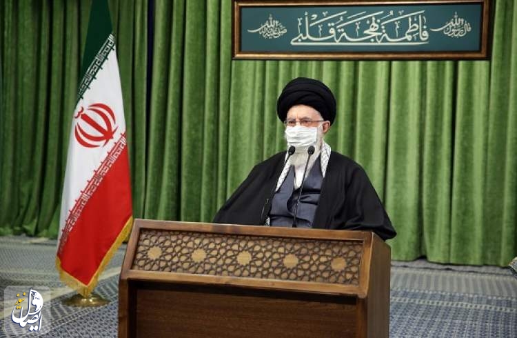 آیت الله خامنه ای: بدگویی و بدزبانی در جامعه باید جمع شود و ادب اسلامی در سخن گفتن گسترش یابد