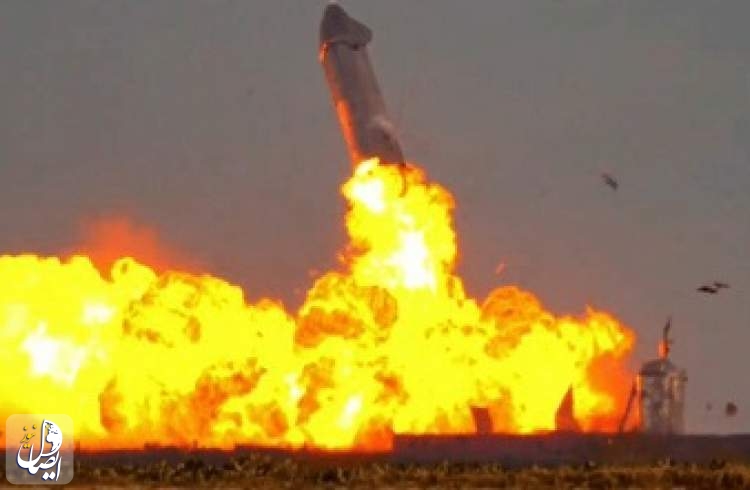 في رحلة تجریبیة ناجحة.. انفجار صاروخ "سبيس إكس" بعد دقائق من هبوطه