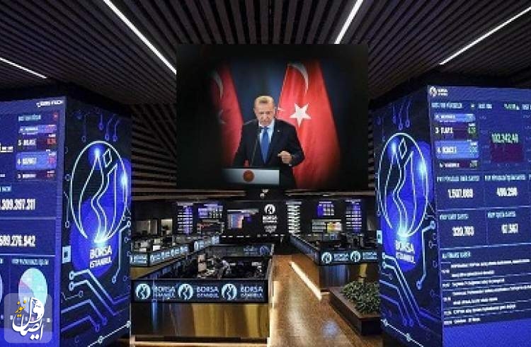قرار أردوغان يهوي بالليرة.. وبورصة إسطنبول تعلق التداول