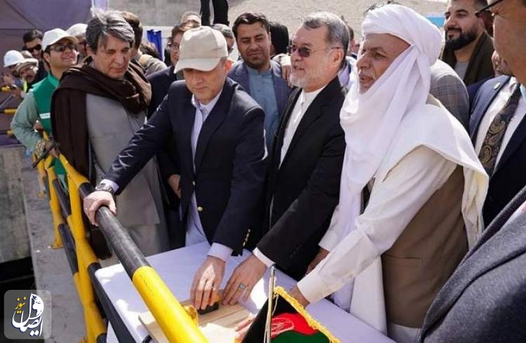رئیس جمهور افغانستان: حاضر به تبادل نفت و آب با ایران هستیم