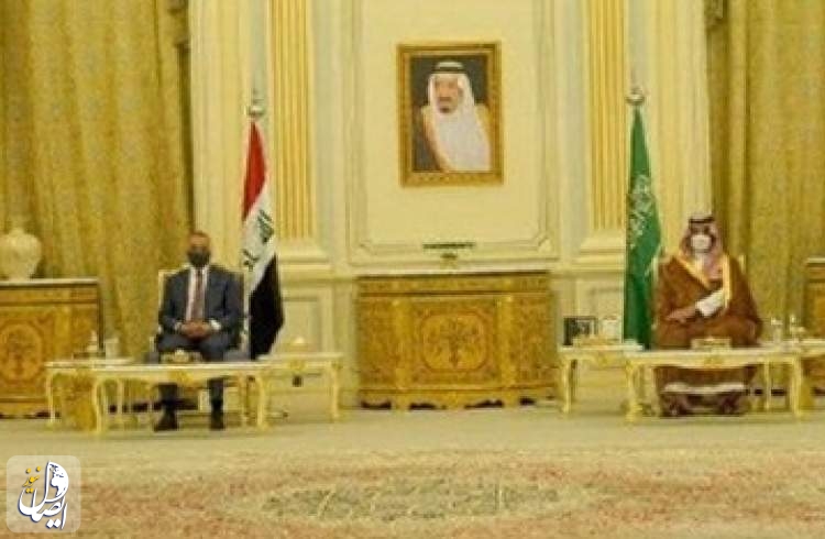 في أول زيارة للكاظمي للسعودیة.. الریاض وبغداد يوقعان 5 اتفاقيات