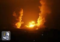 غارات و قذائف مدفعية إسرائيلية رداً علی رشقات صاروخية من غزة