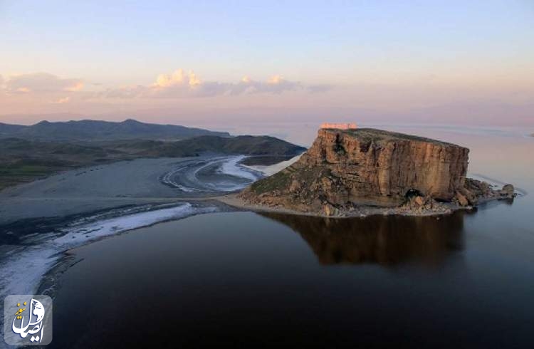 همکاری محققان ایرانی و آمریکایی برای احیای دریاچه ارومیه