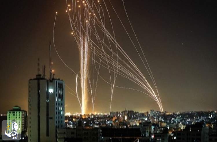 جيش الاحتلال: نحو 200 صاروخ أطلقت من قطاع غزة منذ ليل أمس