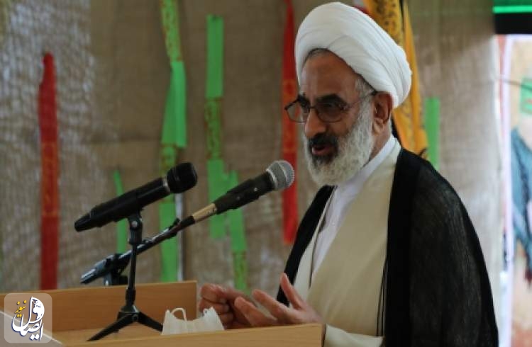 حاجی صادقی: انقلاب اسلامی در حال پس زدن استکبار جهانی است