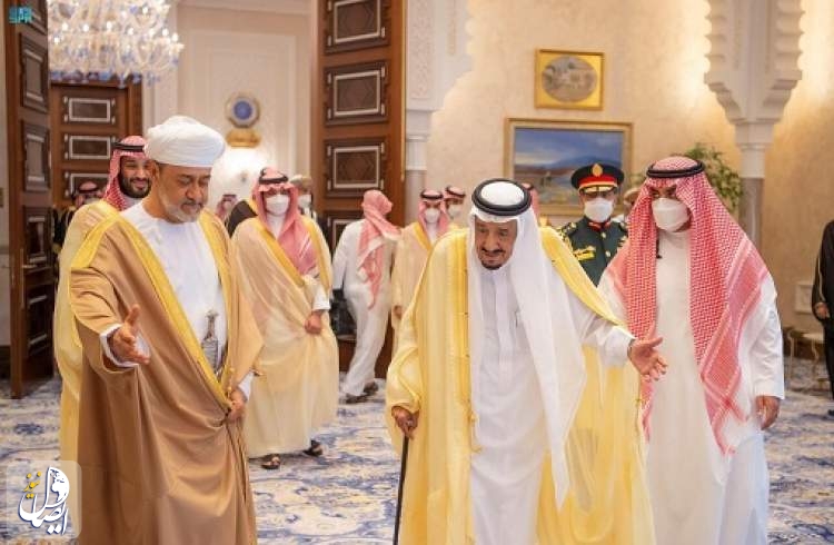 سلطان عُمان يغادر السعودیه...تأسيس مجلس التنسيق السعودي العُماني